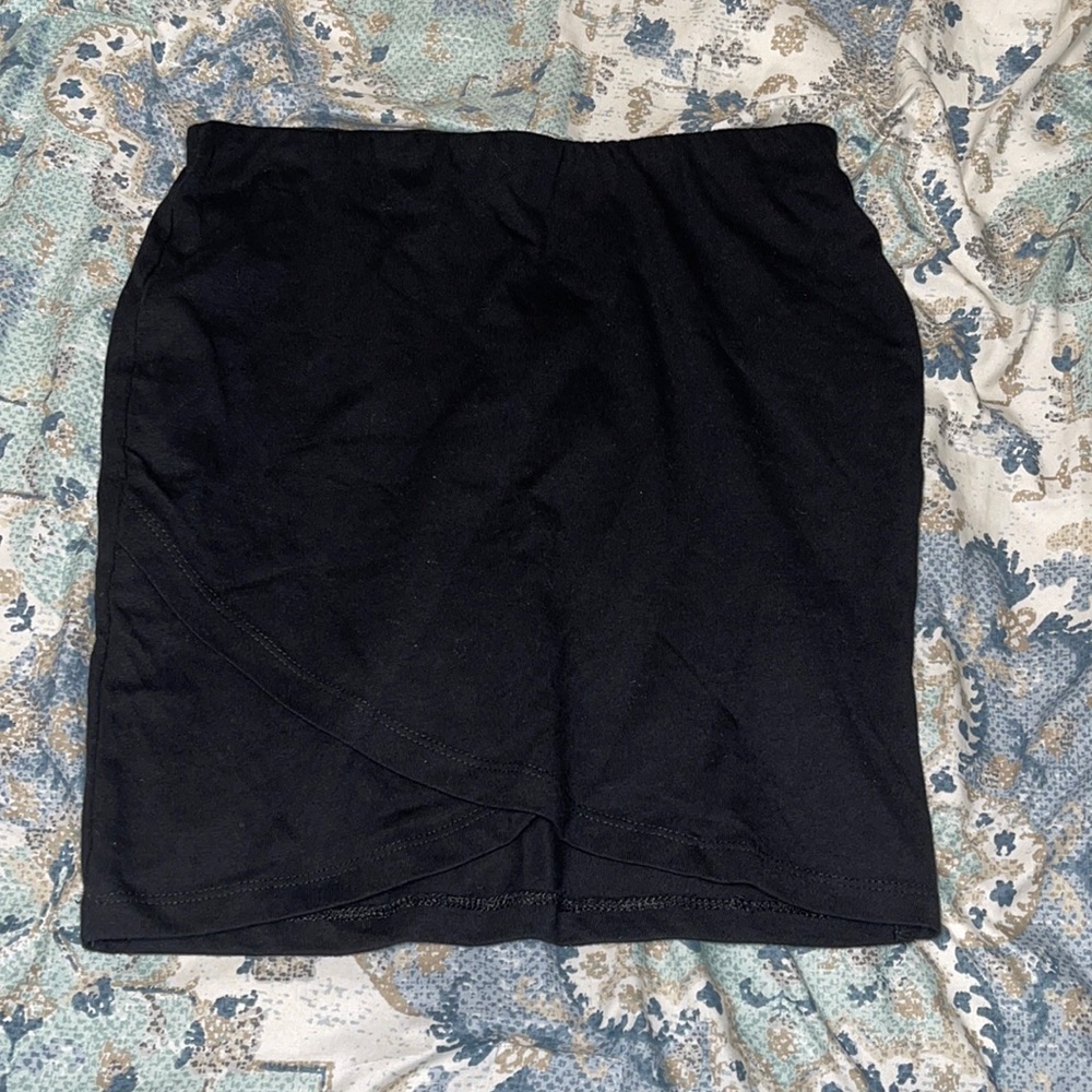 Primary Skirt